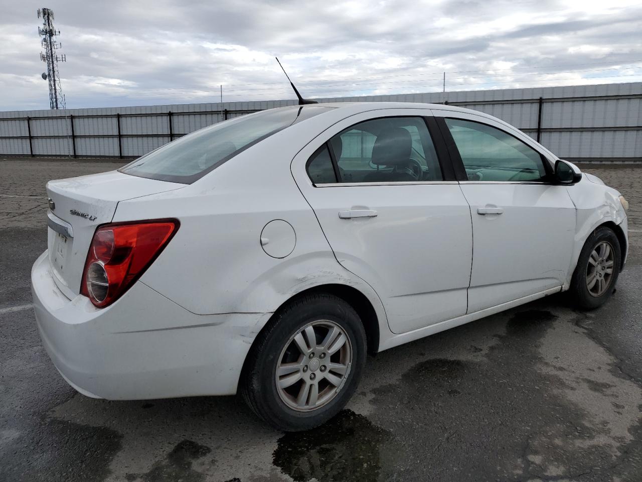 Image 3 of 2014 CHEVROLET SONIC LT 2014 with VIN 1G1JC5SH8E4106717