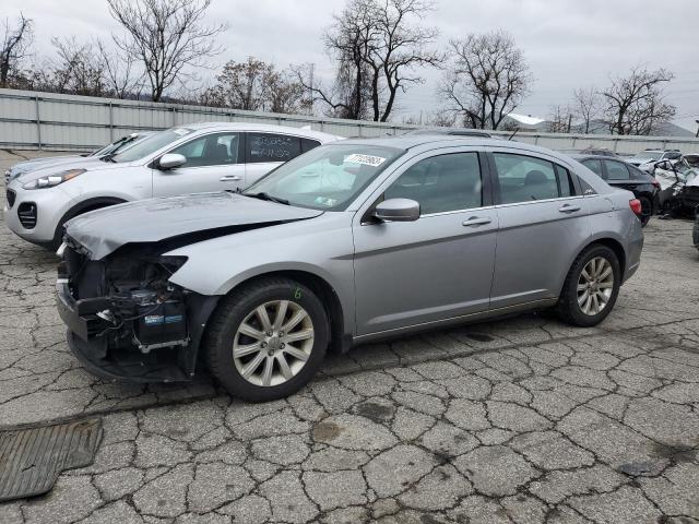Obraz 1 z 2013 CHRYSLER 200 LX 2013 z VIN 1C3CCBAGXDN736257