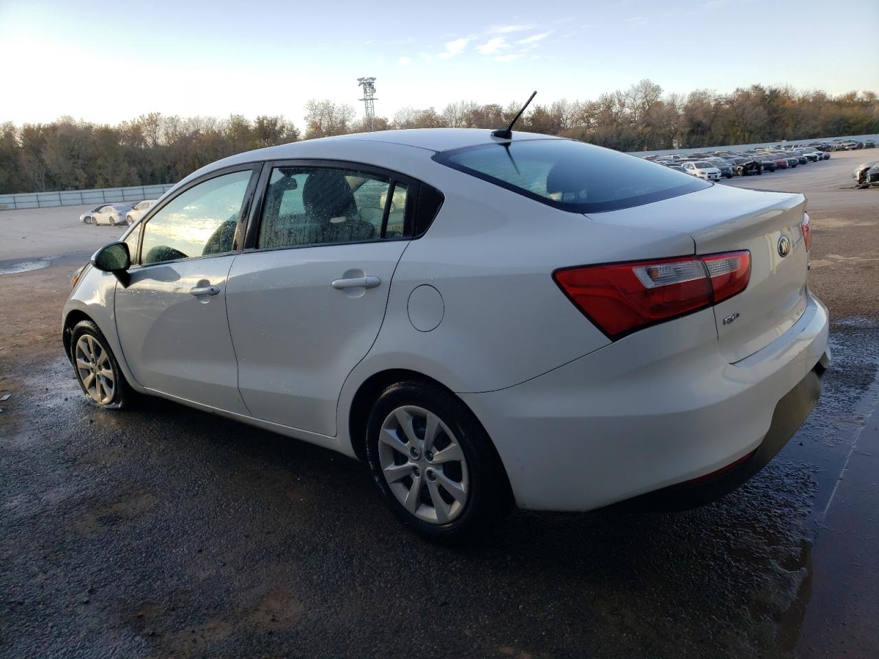 Image 2 of 2017 KIA RIO LX 2017 with VIN KNADM4A32H6035957