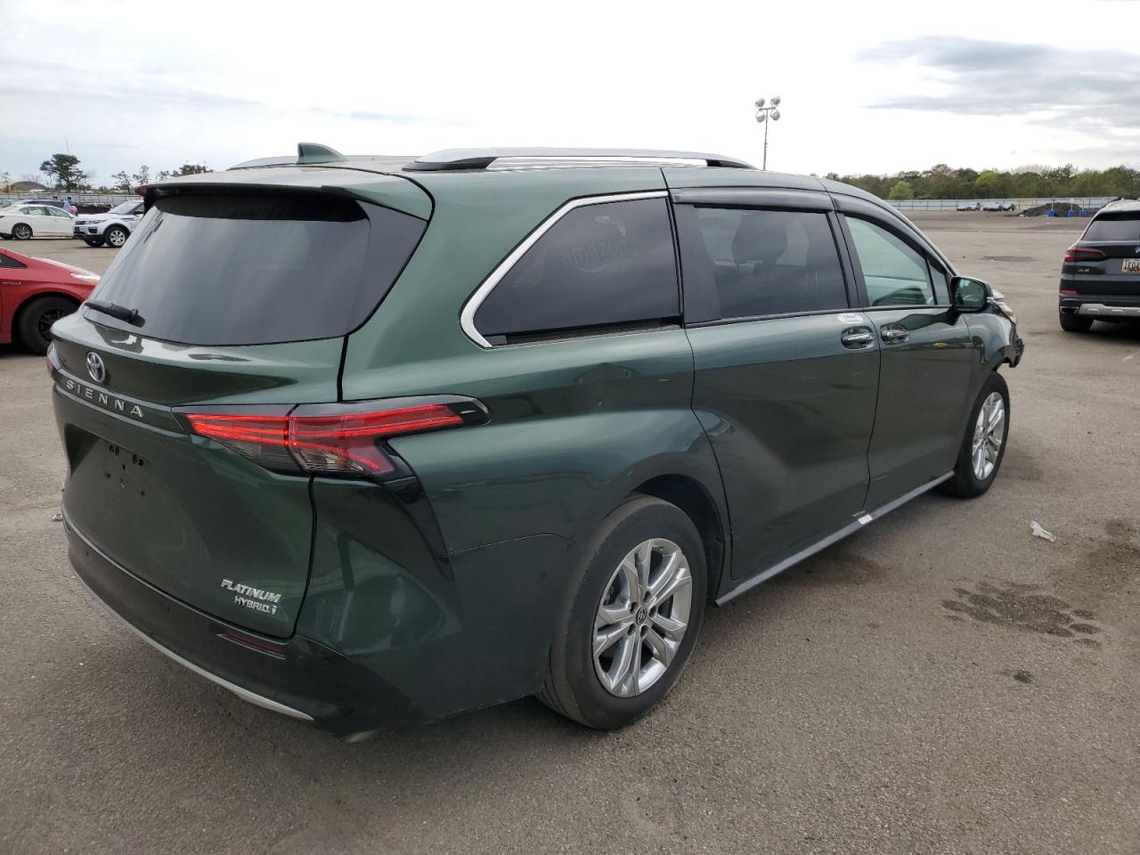 Изображение 3 2022 TOYOTA SIENNA LIMITED 2022 с VIN 5TDESKFC5NS056064