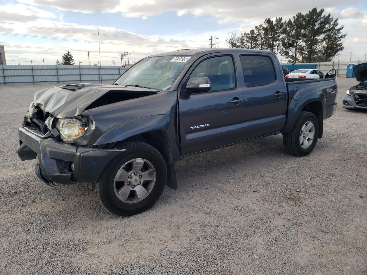 Image 1 of 2013 TOYOTA TACOMA DOUBLE CAB 2013 with VIN 5TFLU4EN1DX064025