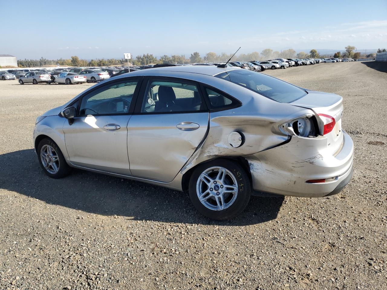 Image 2 of 2018 FORD FIESTA SE 2018 with VIN 3FADP4BJ2JM144440