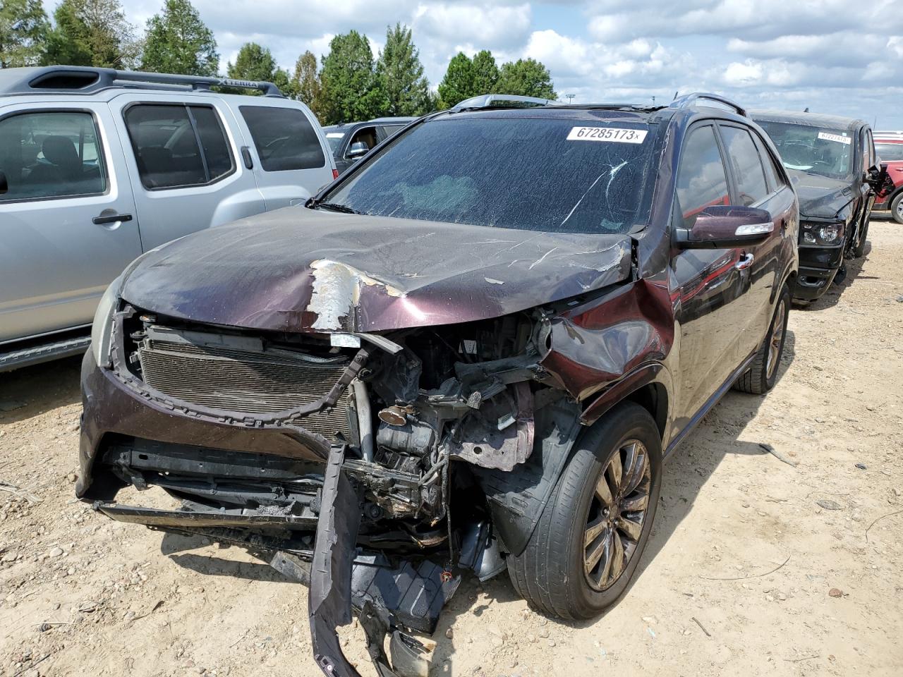 Image 1 of 2011 KIA SORENTO SX 2011 with VIN 5XYKW4A24BG149829