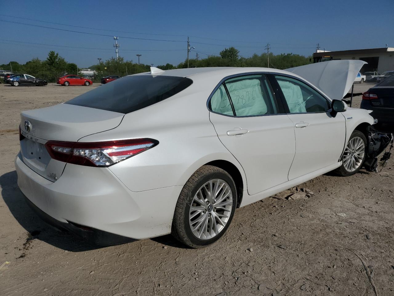 Изображение 3 2020 TOYOTA CAMRY XLE 2020 с VIN 4T1F31AK8LU527896