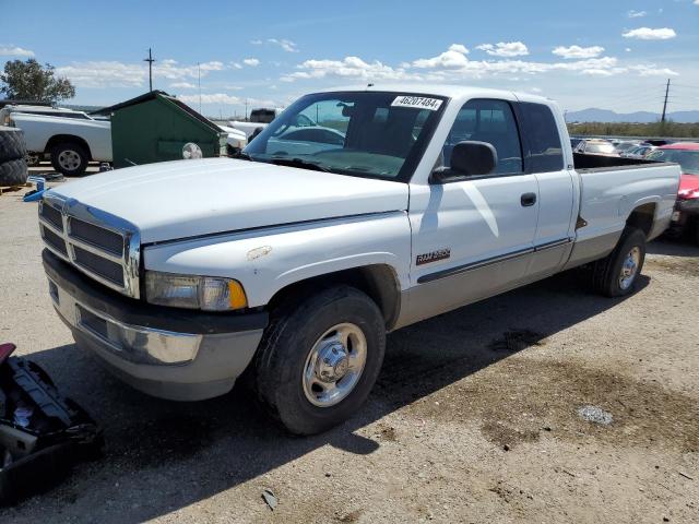 Image 1 of 2000 DODGE RAM 2500  2000 with VIN 1B7KC2367YJ134974