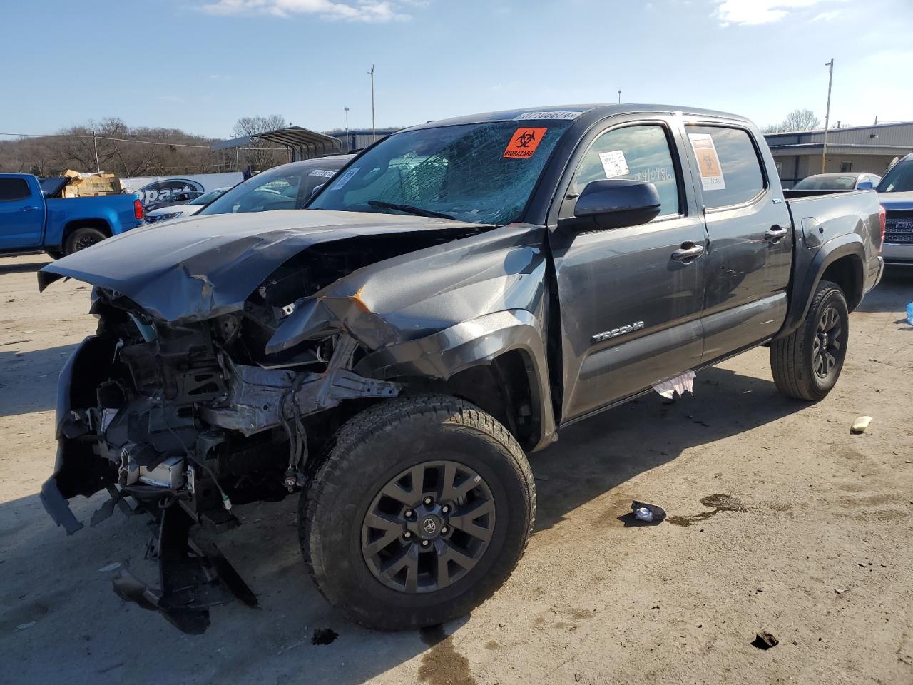 Image 1 of 2022 TOYOTA TACOMA DOUBLE CAB 2022 with VIN 3TMCZ5AN5NM493933