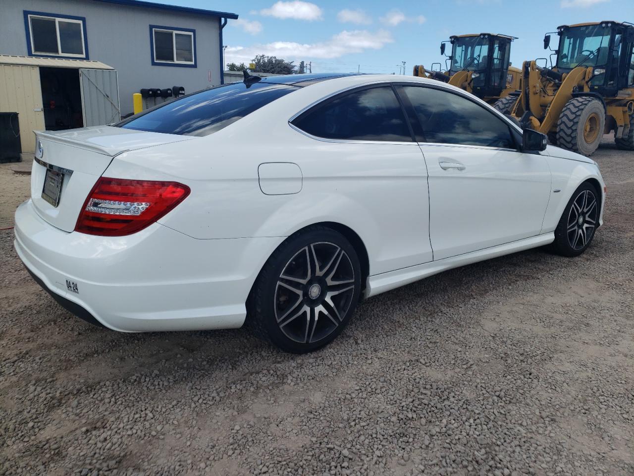 Изображение 3 2014 MERCEDES-BENZ C 250 2014 с VIN WDDGJ4HB8EG182270