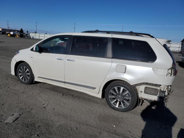 Image 2 of 2018 TOYOTA SIENNA XLE 2018 with VIN 5TDDZ3DC9JS196676