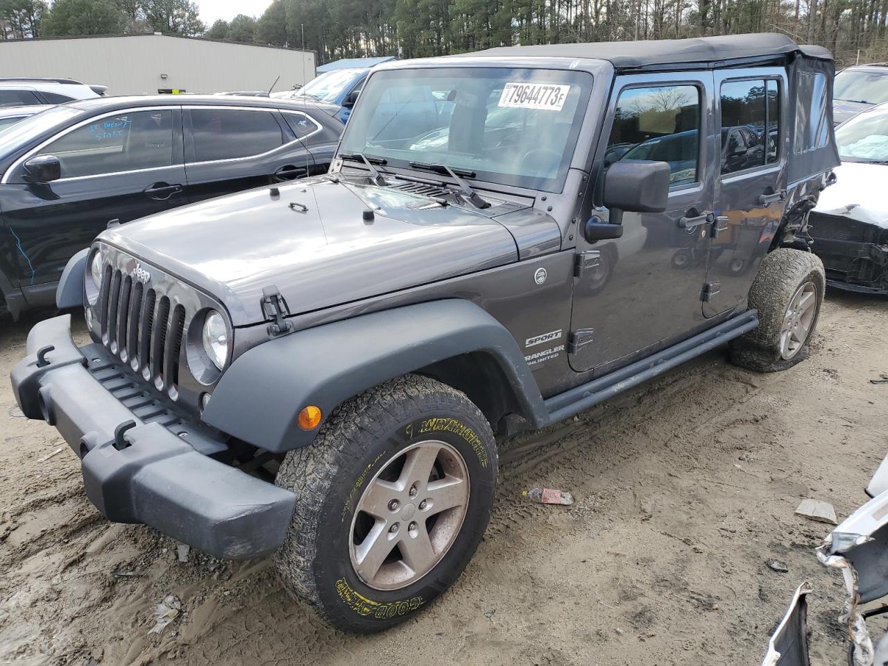 Obraz 1 z 2016 JEEP WRANGLER UNLIMITED SPORT 2016 z VIN 1C4BJWDG4GL221562