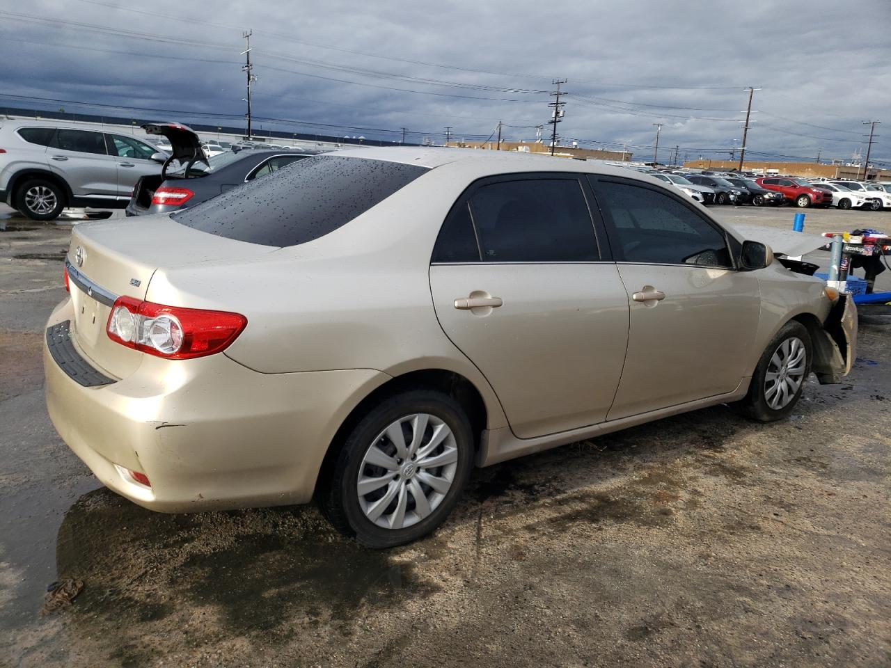 Изображение 3 2013 TOYOTA COROLLA BASE 2013 с VIN 5YFBU4EE3DP090832
