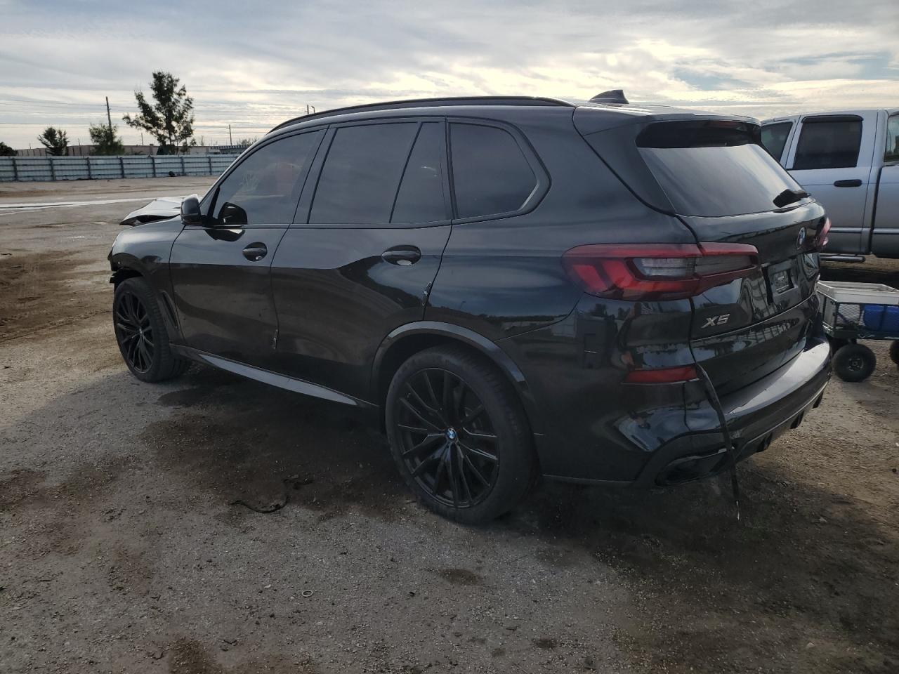 Image 2 of 2022 BMW X5 SDRIVE 40I 2022 with VIN 5UXCR4C05N9M10607
