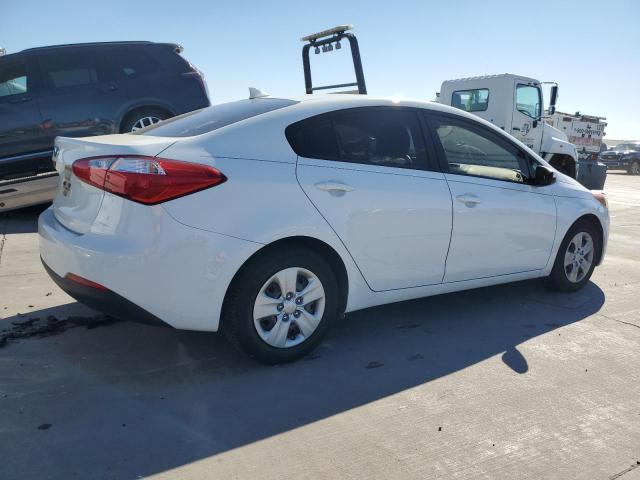 Obraz 3 z 2016 KIA FORTE LX 2016 z VIN KNAFK4A65G5605897