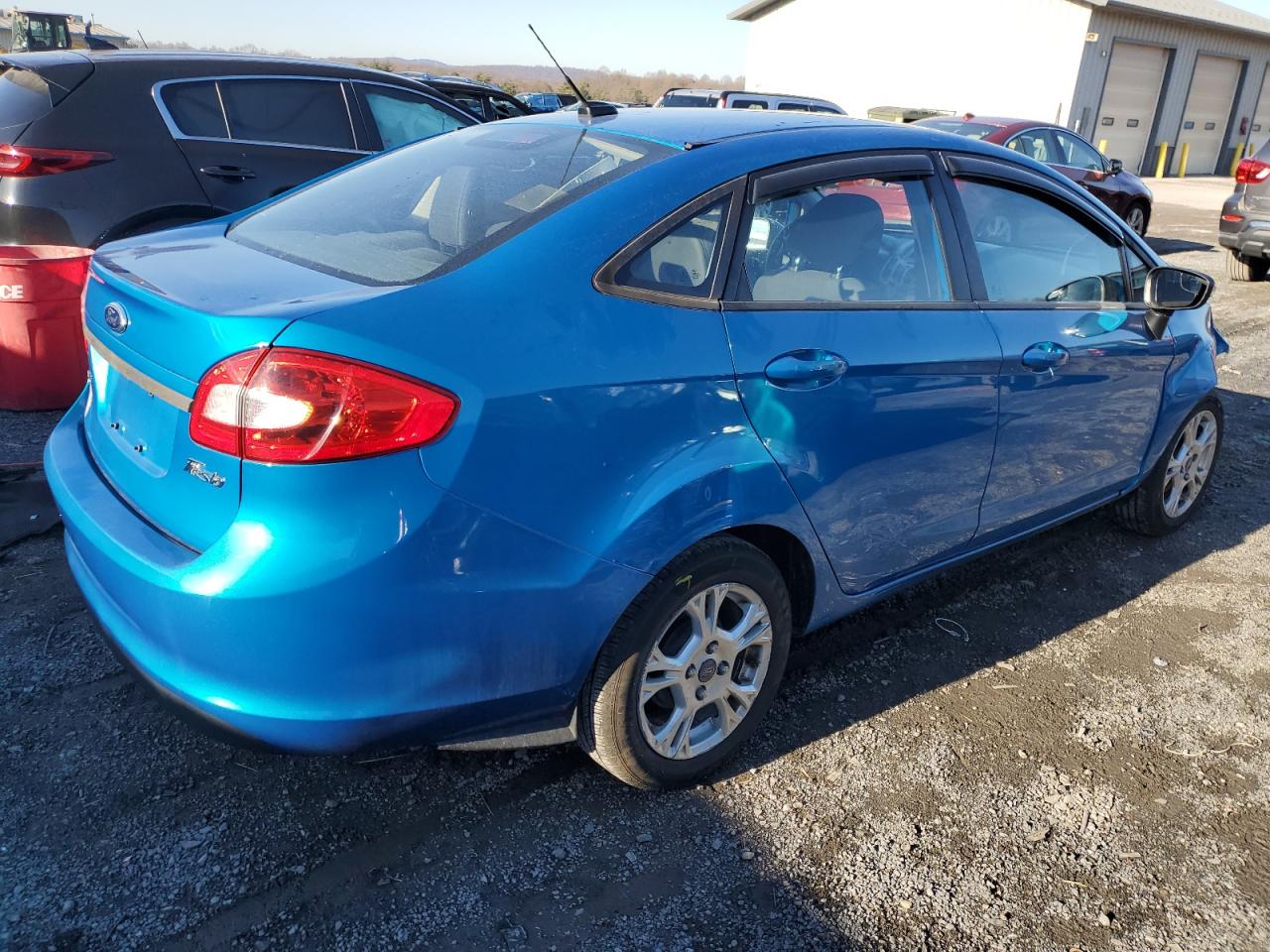 Image 3 of 2013 FORD FIESTA SE 2013 with VIN 3FADP4BJ7DM206693