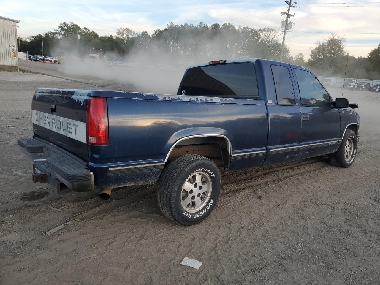 Изображение 3 1995 CHEVROLET GMT-400 C1500 1995 с VIN 1GCEC19KXSE118571