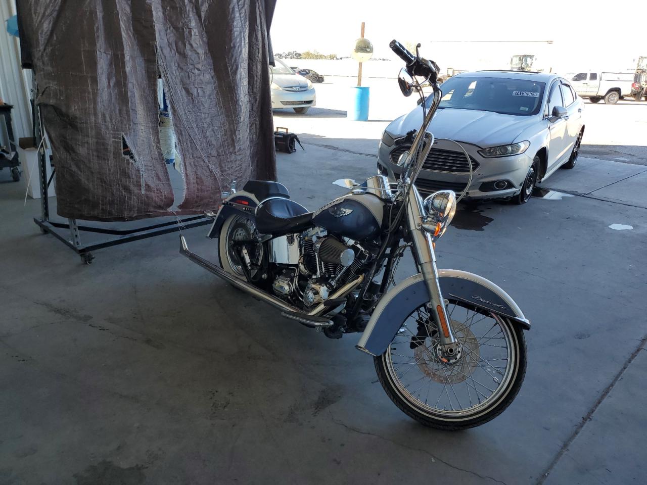 Изображение 1 2015 HARLEY-DAVIDSON FLSTN SOFTAIL DELUXE 2015 с VIN 1HD1JDV18FB015075