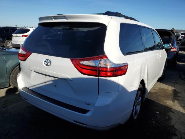 Obraz 3 z 2016 TOYOTA SIENNA LE 2016 z VIN 5TDKK3DC1GS722920