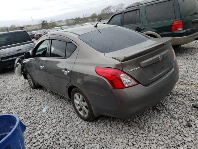 Obraz 2 z 2013 NISSAN VERSA S 2013 z VIN 3N1CN7AP2DL885378