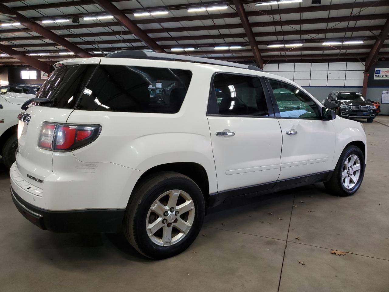 Image 3 of 2015 GMC ACADIA SLE 2015 with VIN 1GKKVNED5FJ183602