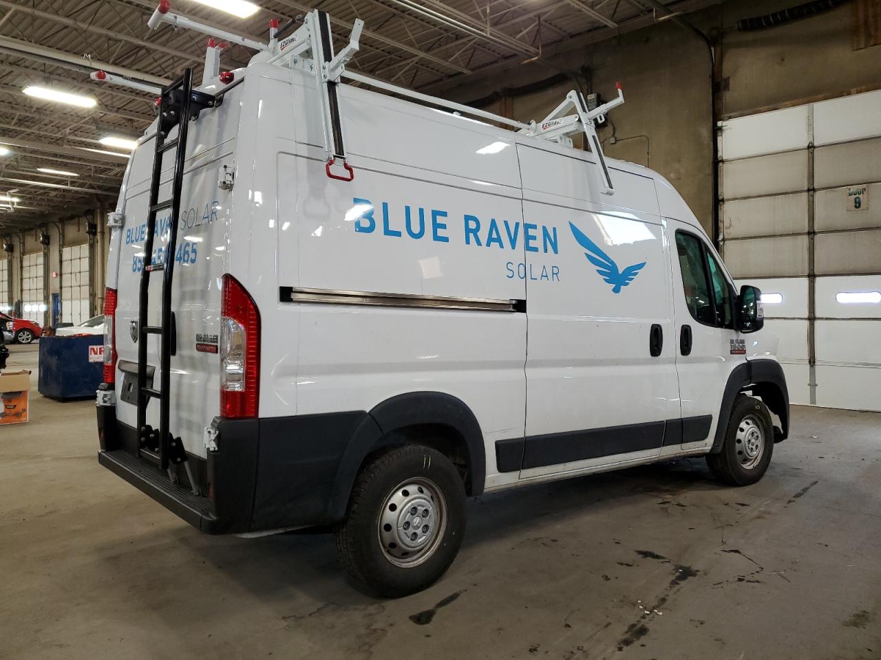 Obraz 3 z 2021 RAM PROMASTER 1500 1500 HIGH 2021 z VIN 3C6LRVBG7ME558622