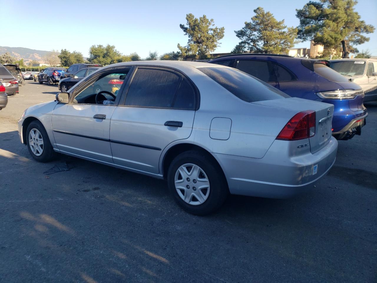 Image 2 of 2003 HONDA CIVIC DX 2003 with VIN 2HGES15133H609317