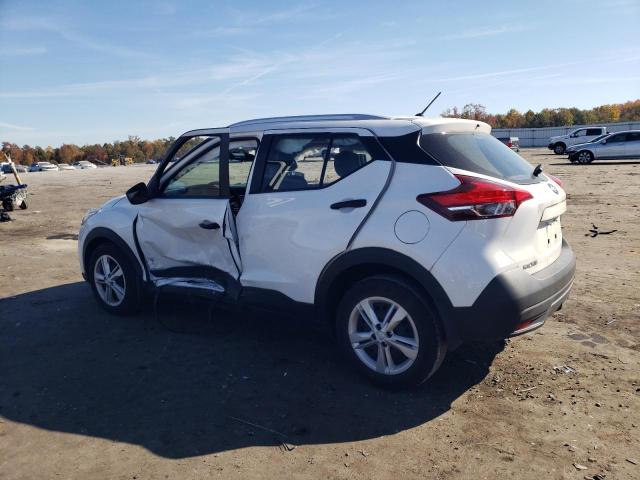 Image 2 of 2019 NISSAN KICKS S 2019 with VIN 3N1CP5CU0KL563384