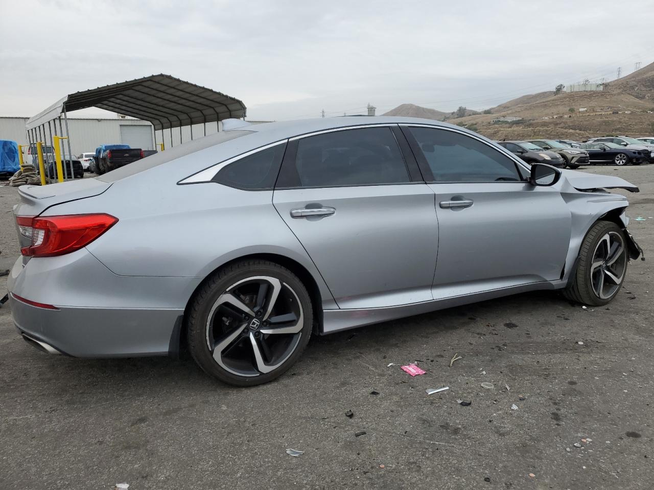 Изображение 3 2018 HONDA ACCORD SPORT 2018 с VIN 1HGCV1F36JA018392