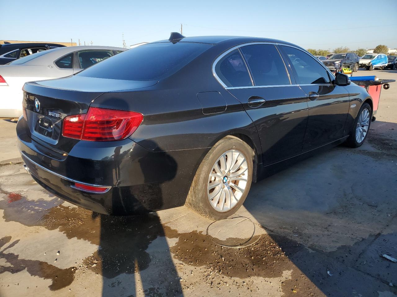 Image 3 of 2016 BMW 528 I 2016 with VIN WBA5A5C56GG350884