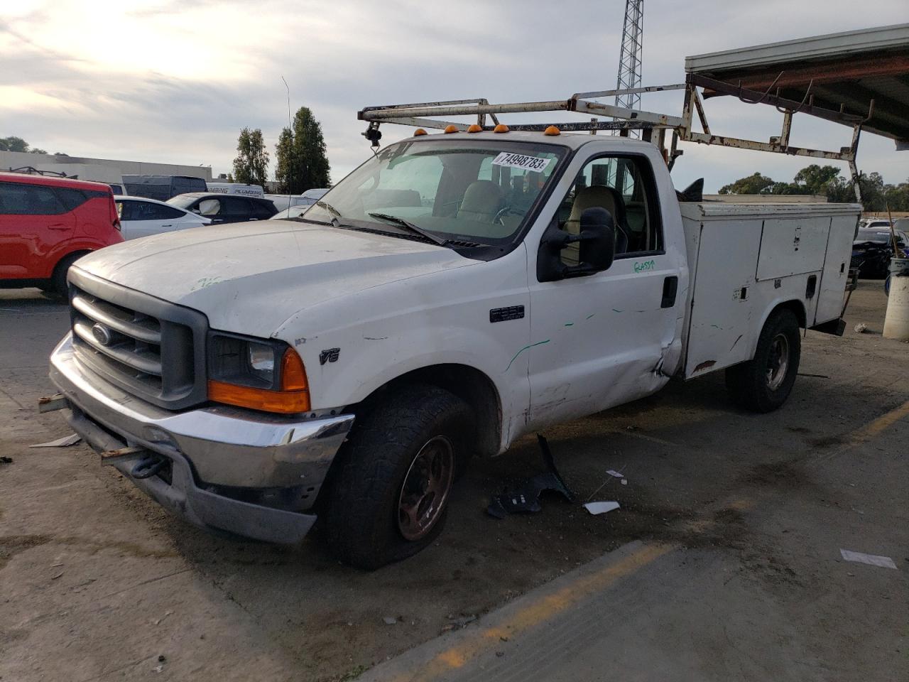 Image 1 of 2001 FORD F350 SRW SUPER DUTY 2001 with VIN 1FDSF34L81EB09979