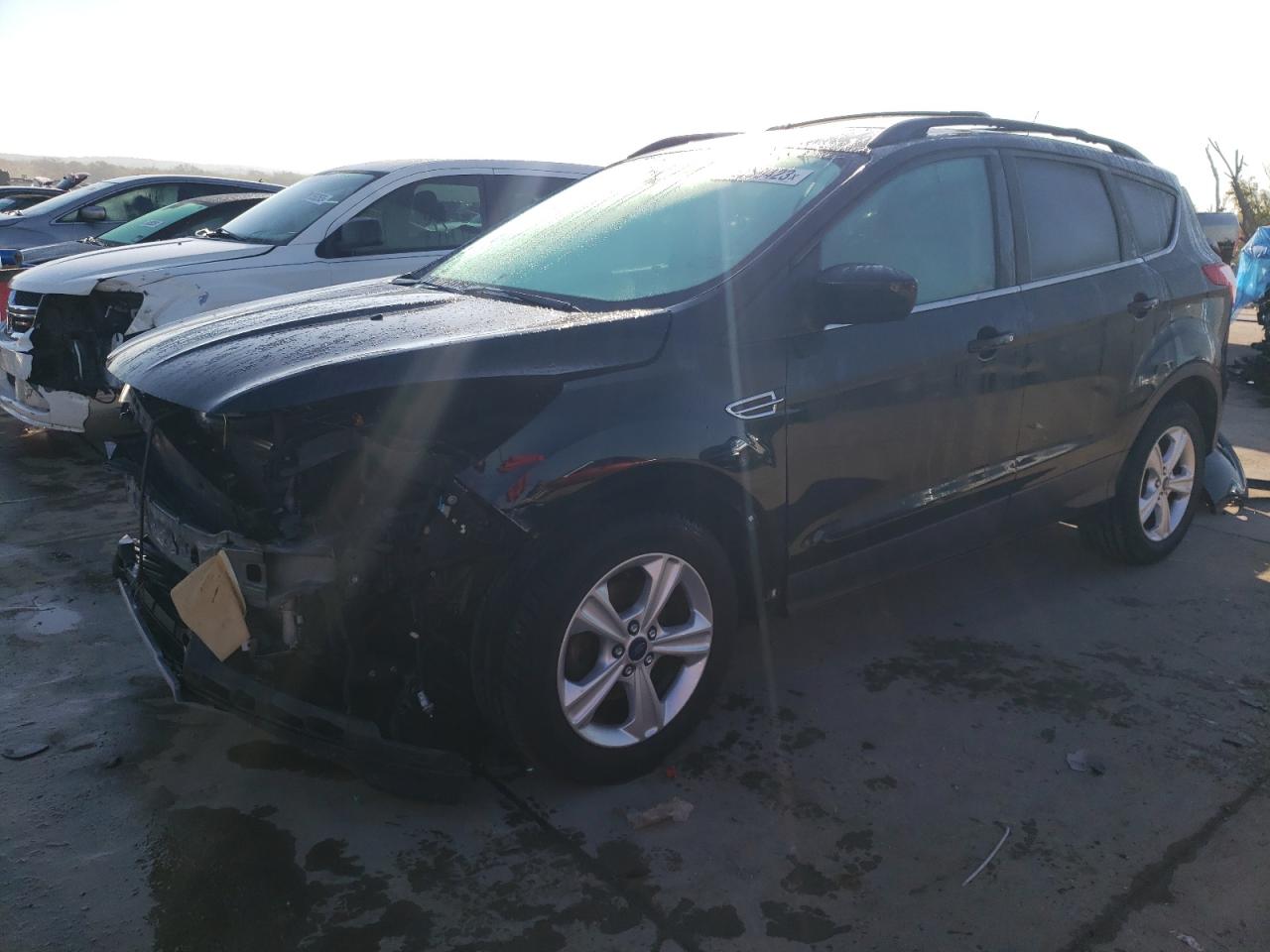 Obraz 1 z 2015 FORD ESCAPE SE 2015 z VIN 1FMCU0G73FUC42329