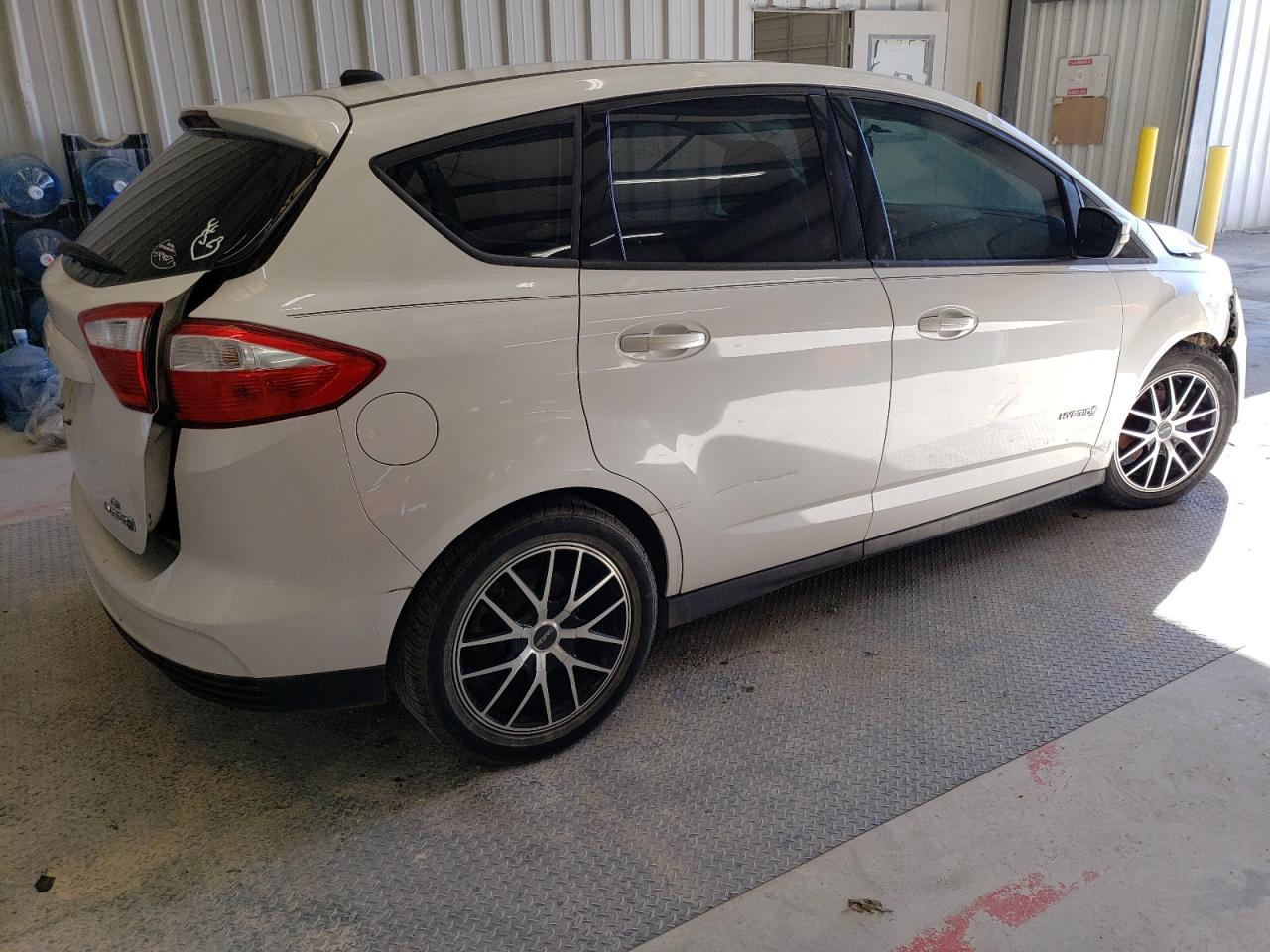 Obraz 3 z 2016 FORD C-MAX SE 2016 z VIN 1FADP5AUXGL118034