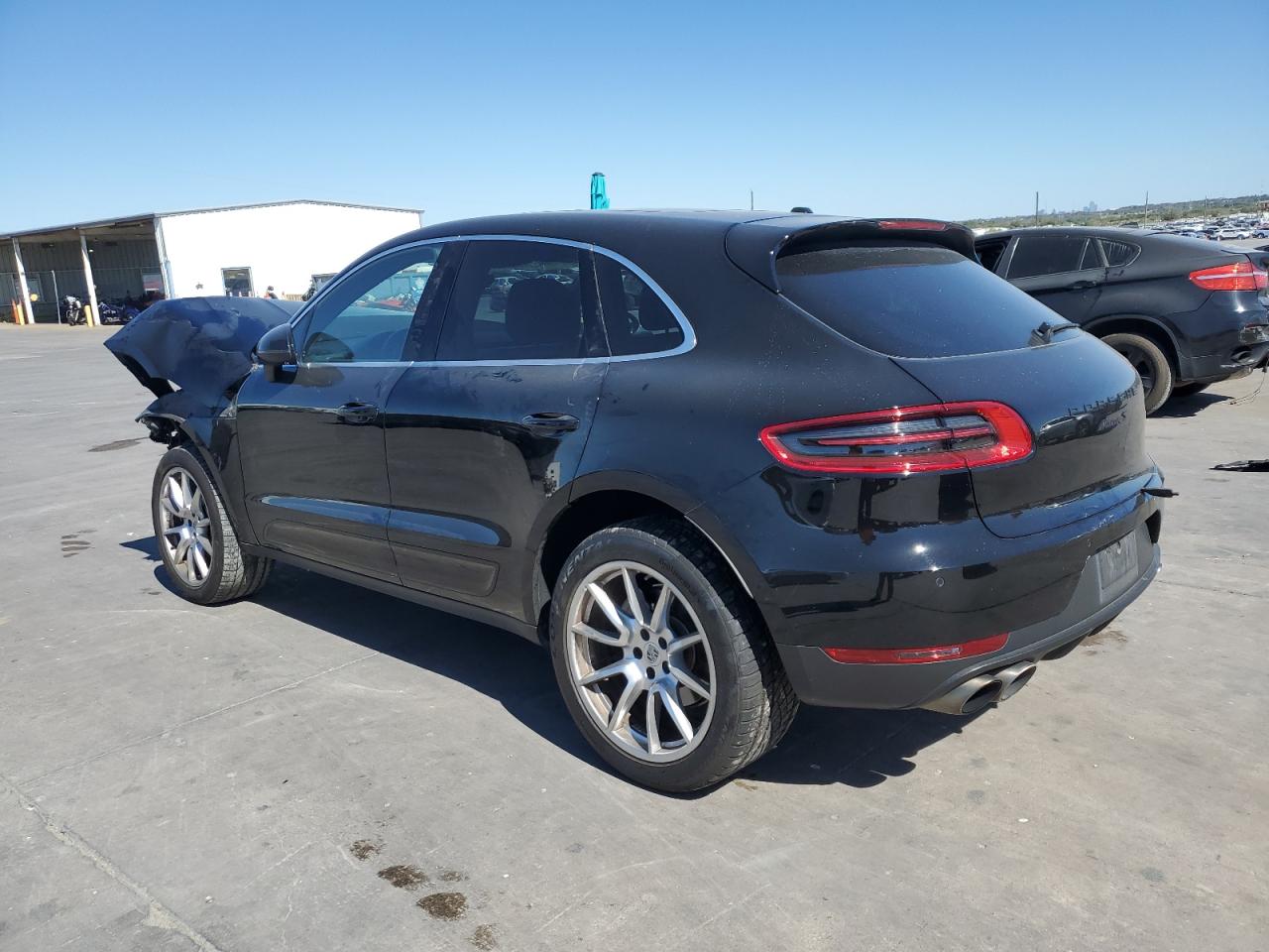 Image 2 of 2015 PORSCHE MACAN S 2015 with VIN WP1AB2A52FLB73982
