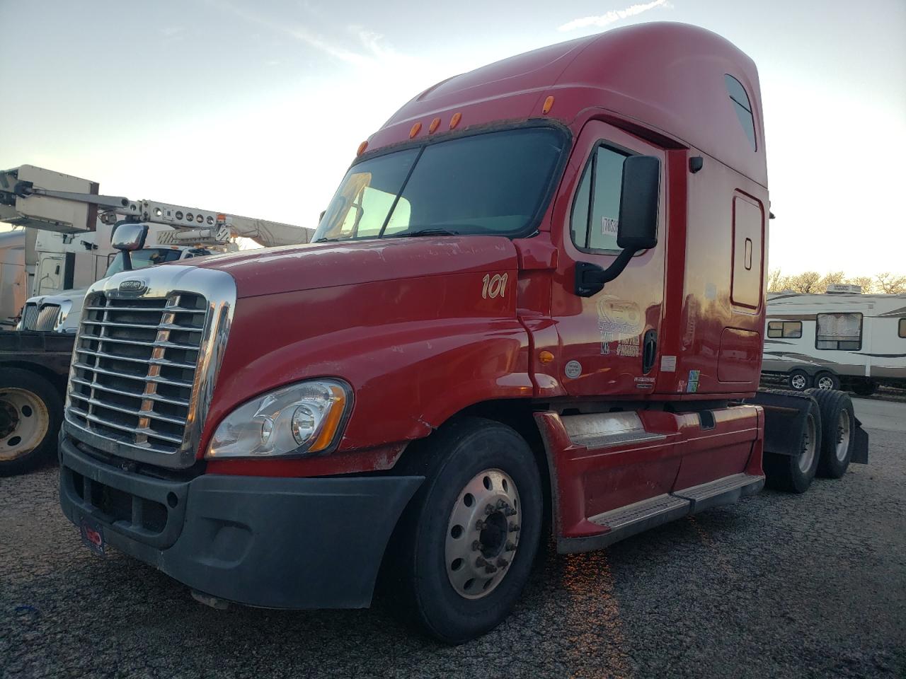 Obraz 2 z 2009 FREIGHTLINER CASCADIA 125 2009 z VIN 1FUJGLDR39LAH4879