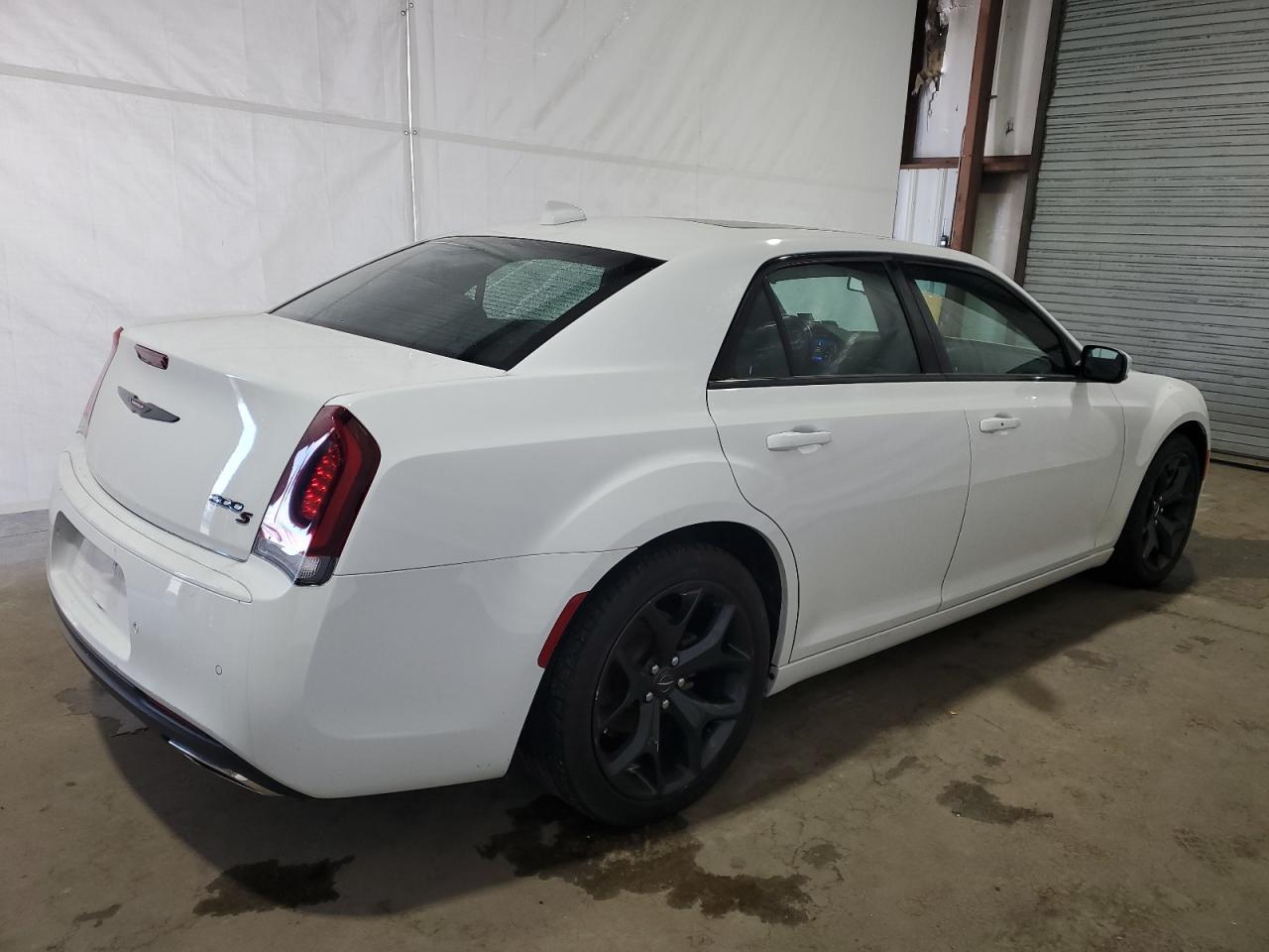 Image 3 of 2021 CHRYSLER 300 S 2021 with VIN 2C3CCABG1MH634296
