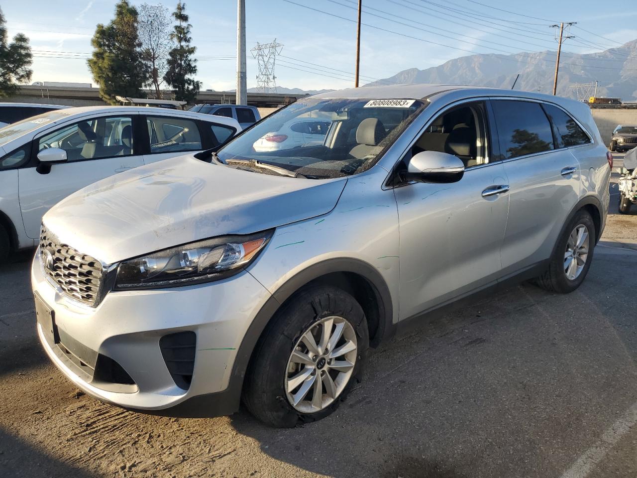 Image 1 of 2019 KIA SORENTO L 2019 with VIN 5XYPG4A31KG433480