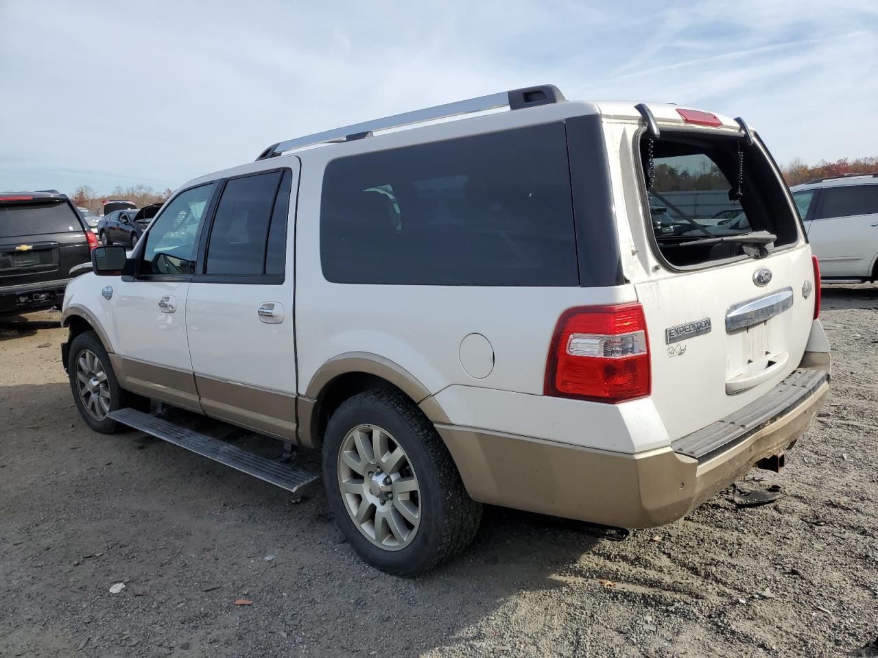 Obraz 2 z 2014 FORD EXPEDITION EL XLT 2014 z VIN 1FMJK1J58EEF21228