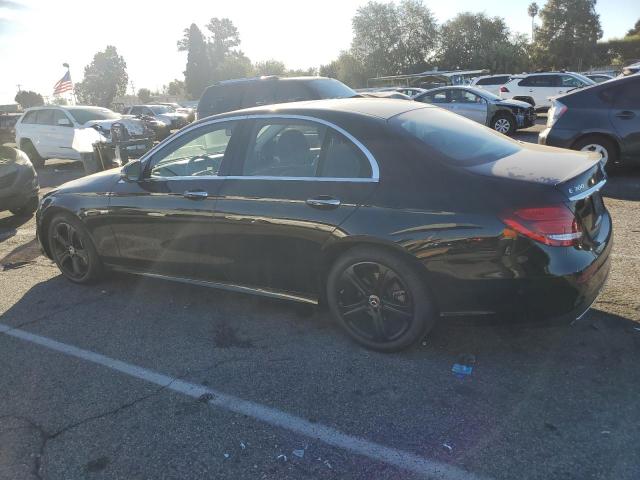 Obraz 2 z 2018 MERCEDES-BENZ E 300 2018 z VIN WDDZF4JB6JA305050