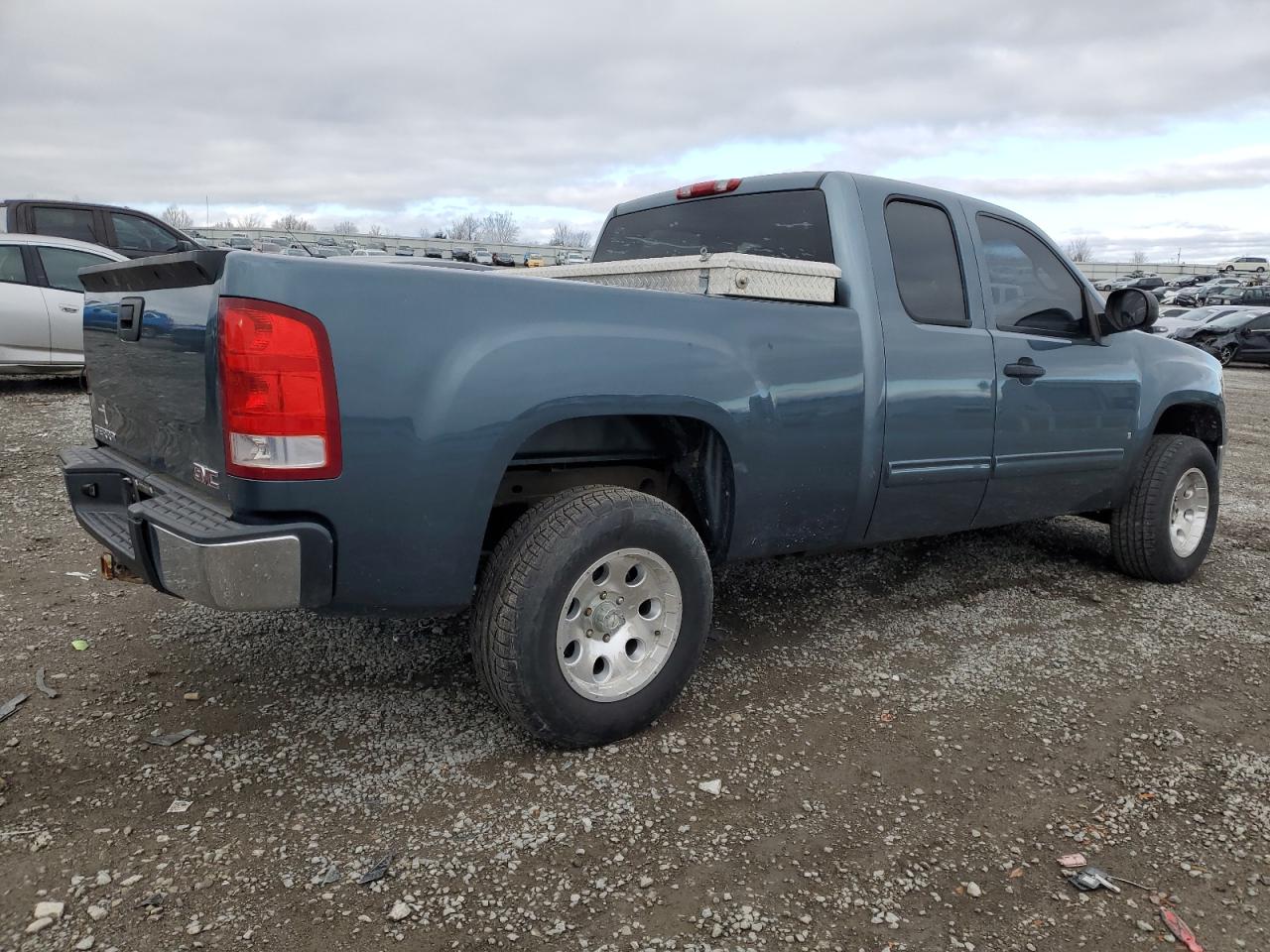 Image 3 of 2008 GMC SIERRA K1500 2008 with VIN 1GTEK19C48Z191044
