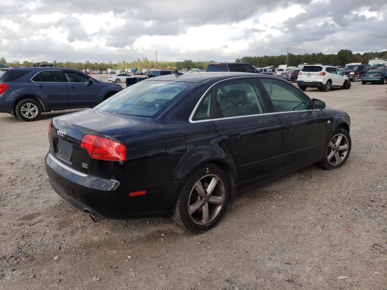 Obraz 3 z 2007 AUDI A4 3.2 QUATTRO 2007 z VIN WAUDH78E07A227841