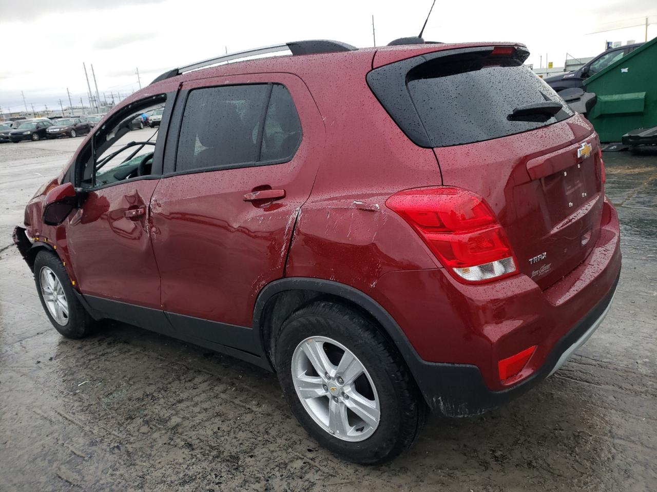Image 2 of 2022 CHEVROLET TRAX 1LT 2022 with VIN KL7CJLSM0NB568902