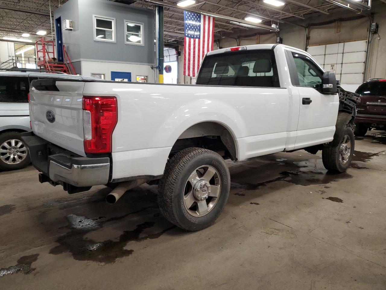 Изображение 3 2019 FORD F350 SUPER DUTY 2019 с VIN 1FTRF3B69KEG43400