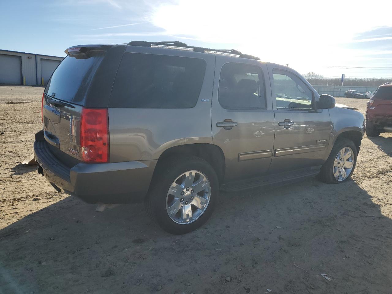 Изображение 3 2011 GMC YUKON SLT 2011 с VIN 1GKS2CE0XBR212694