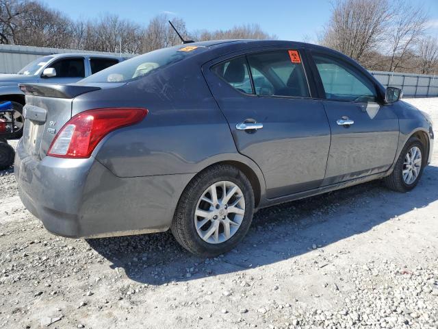 Obraz 3 z 2018 NISSAN VERSA S 2018 z VIN 3N1CN7AP1JL859835