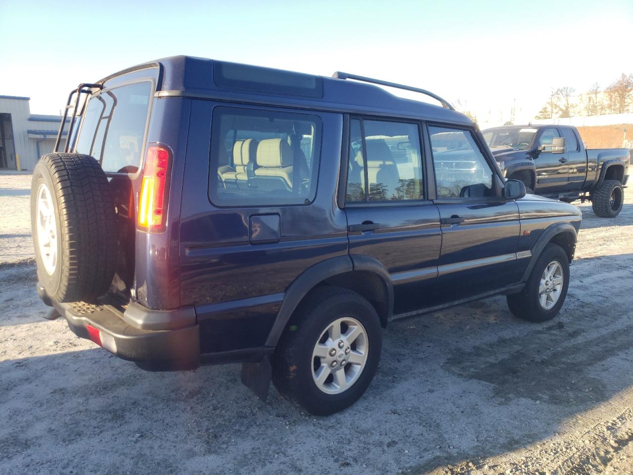 Image 3 of 2003 LAND ROVER DISCOVERY II S 2003 with VIN SALTL16413A796348