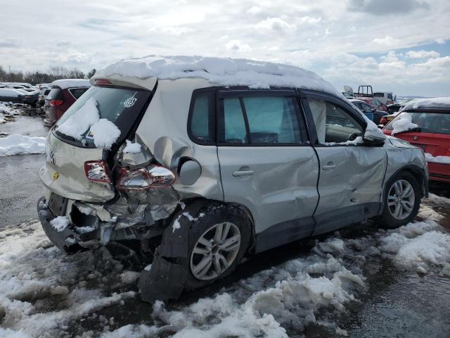 Obraz 3 z 2015 VOLKSWAGEN TIGUAN S 2015 z VIN WVGBV7AX8FW573745