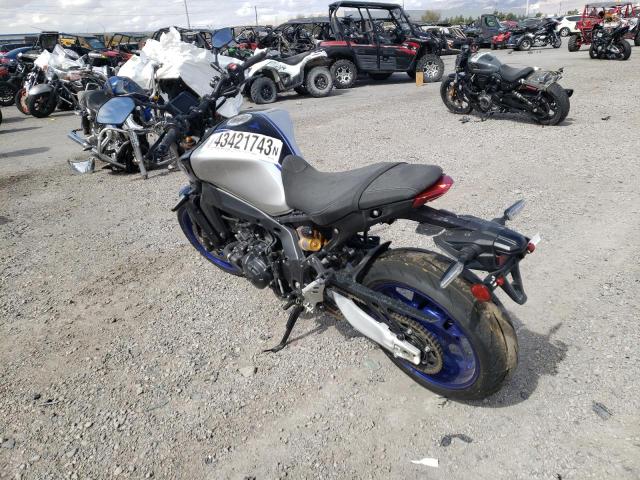 Image 3 of 2023 YAMAHA MT09 D 2023 with VIN JYARN72E5PA001140