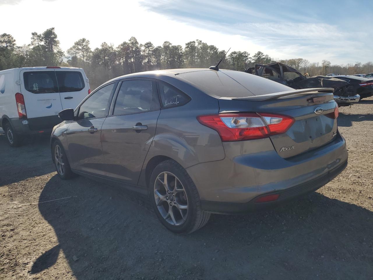 Изображение 2 2014 FORD FOCUS SE 2014 с VIN 1FADP3F29EL218117