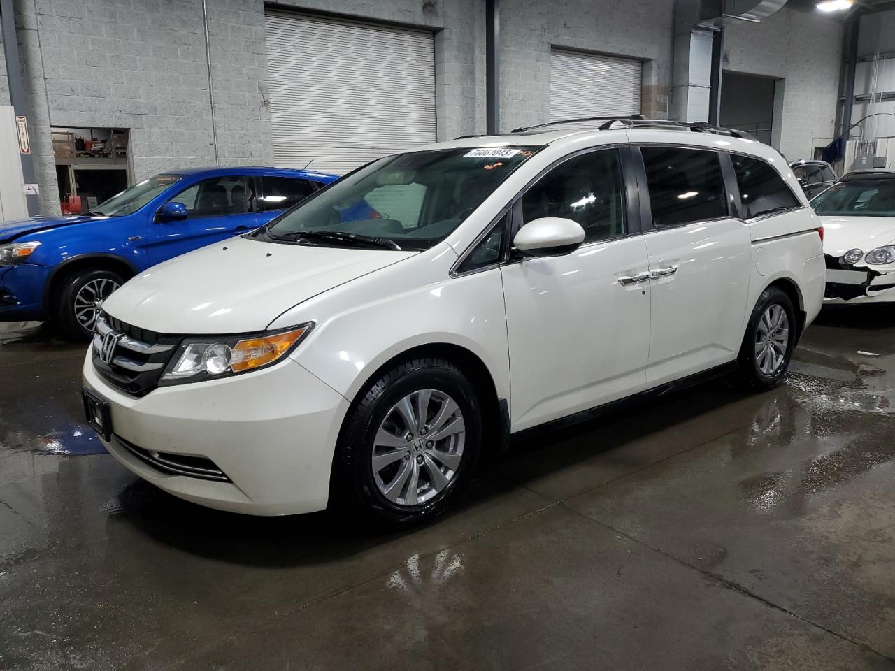 Image 1 of 2016 HONDA ODYSSEY EXL 2016 with VIN 5FNRL5H69GB119942