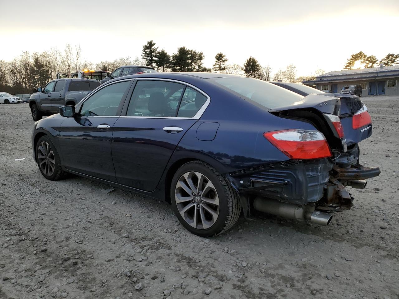 Изображение 2 2015 HONDA ACCORD SPORT 2015 с VIN 1HGCR2F53FA251035