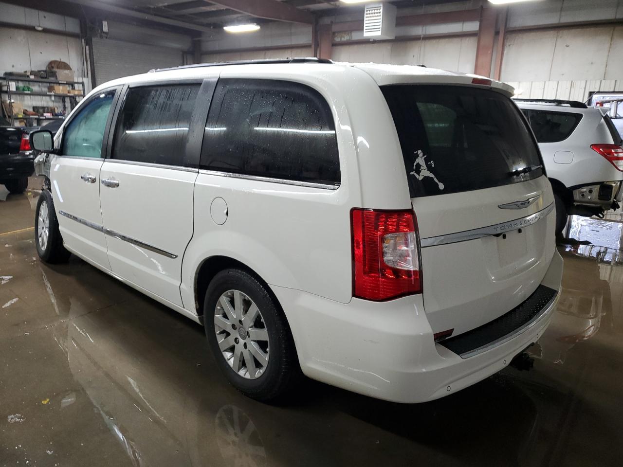 Изображение 2 2012 CHRYSLER TOWN & COUNTRY TOURING L 2012 с VIN 2C4RC1CG8CR270911