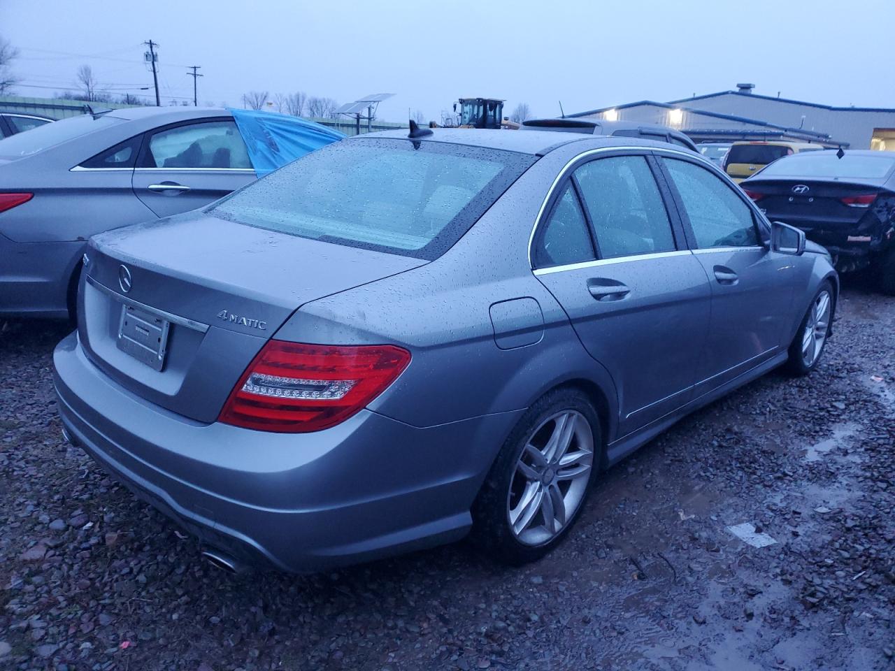 Obraz 3 z 2012 MERCEDES-BENZ C 300 4MATIC 2012 z VIN WDDGF8BB4CA709092